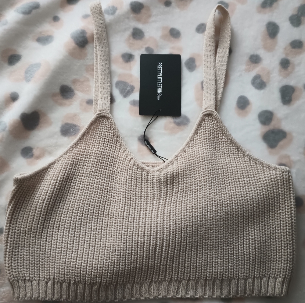 NWT PLT PrettyLittleThing Crop Sweater